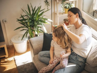 Au secours! Comment se débarrasser des poux et lentes? 