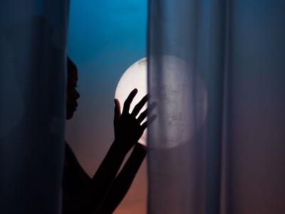 Rituels et bonnes habitudes pour faciliter le passage à l’heure d’hiver